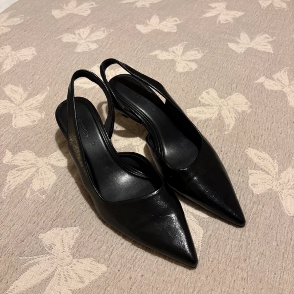 Stradivarius Elegant Black Slingback Heels